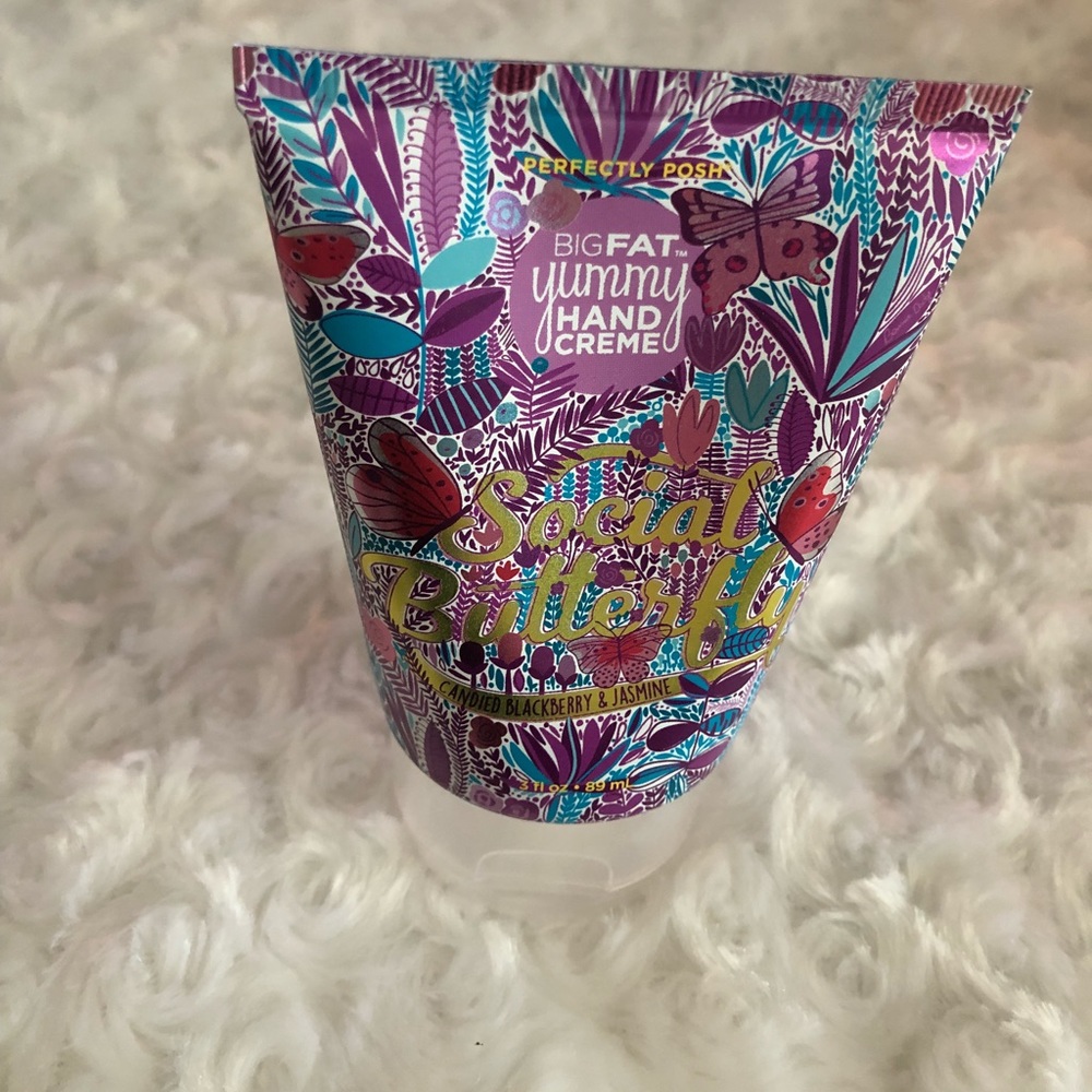 Social Butterfly BFYHC Perfectly Posh